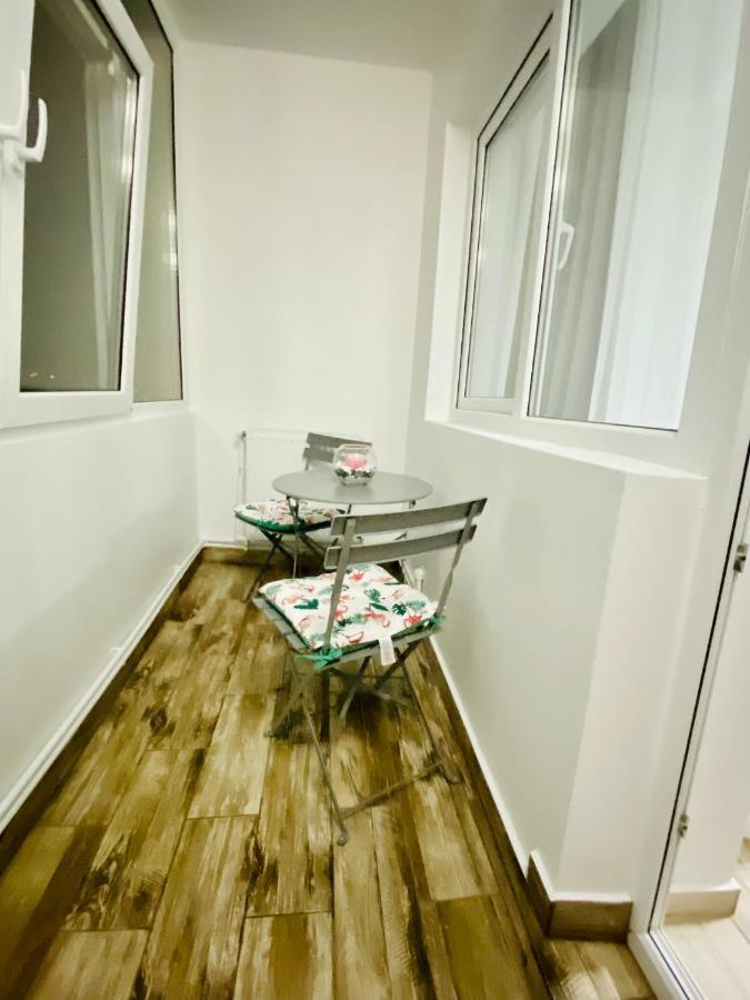 Antonia'S Apartment Constanta Exterior photo